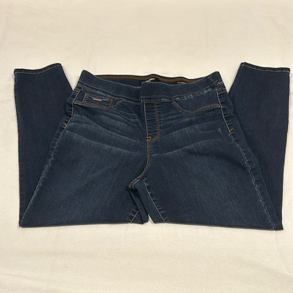 EUC women’s cropped “Full on Skinny” jean